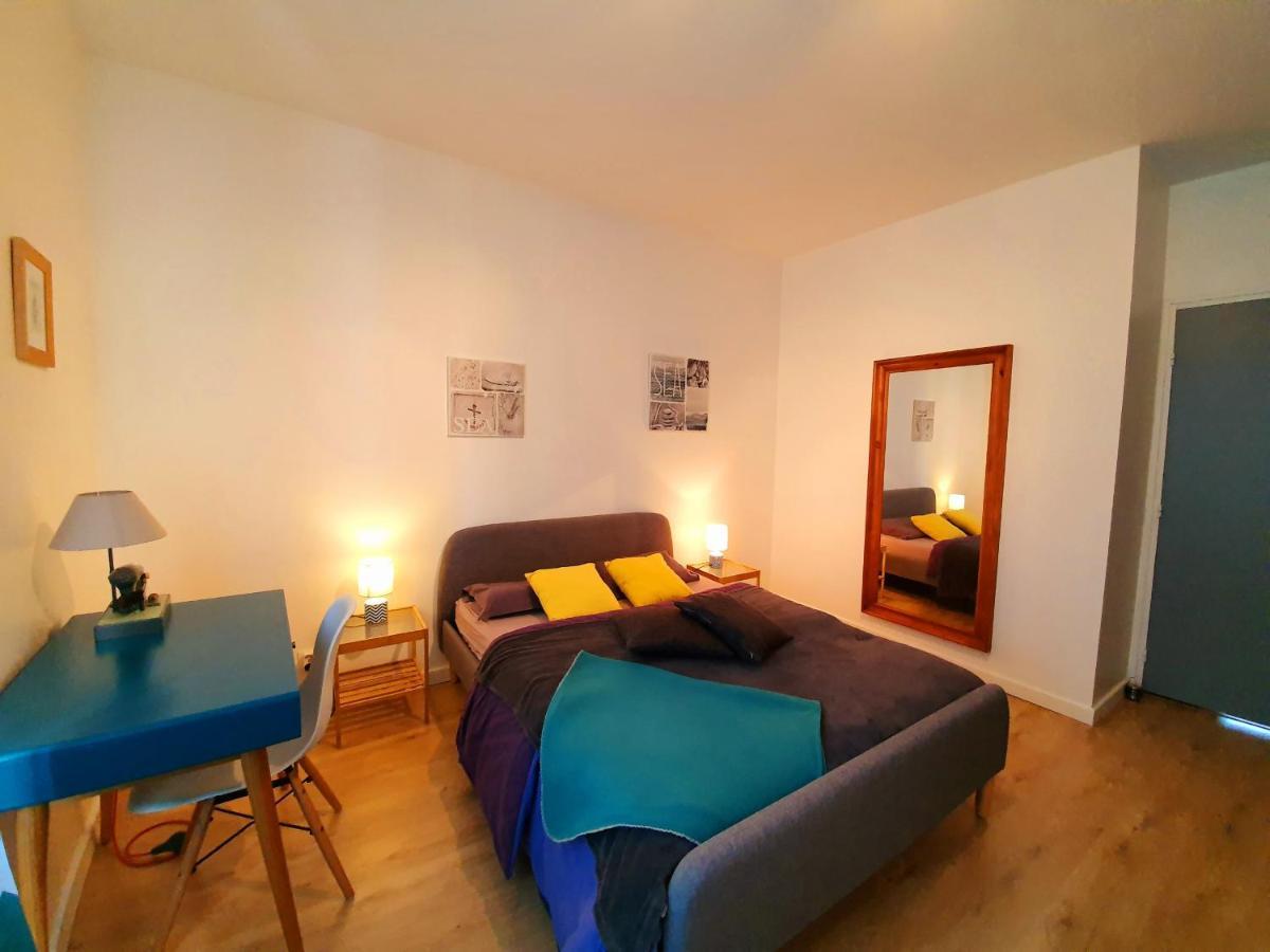 Apartamento Studio Tout Confort Avec Vue Cathedrale A St Patern Vannes-Centre Exterior foto