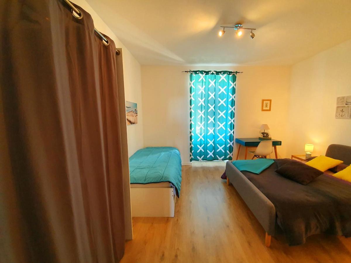 Apartamento Studio Tout Confort Avec Vue Cathedrale A St Patern Vannes-Centre Exterior foto